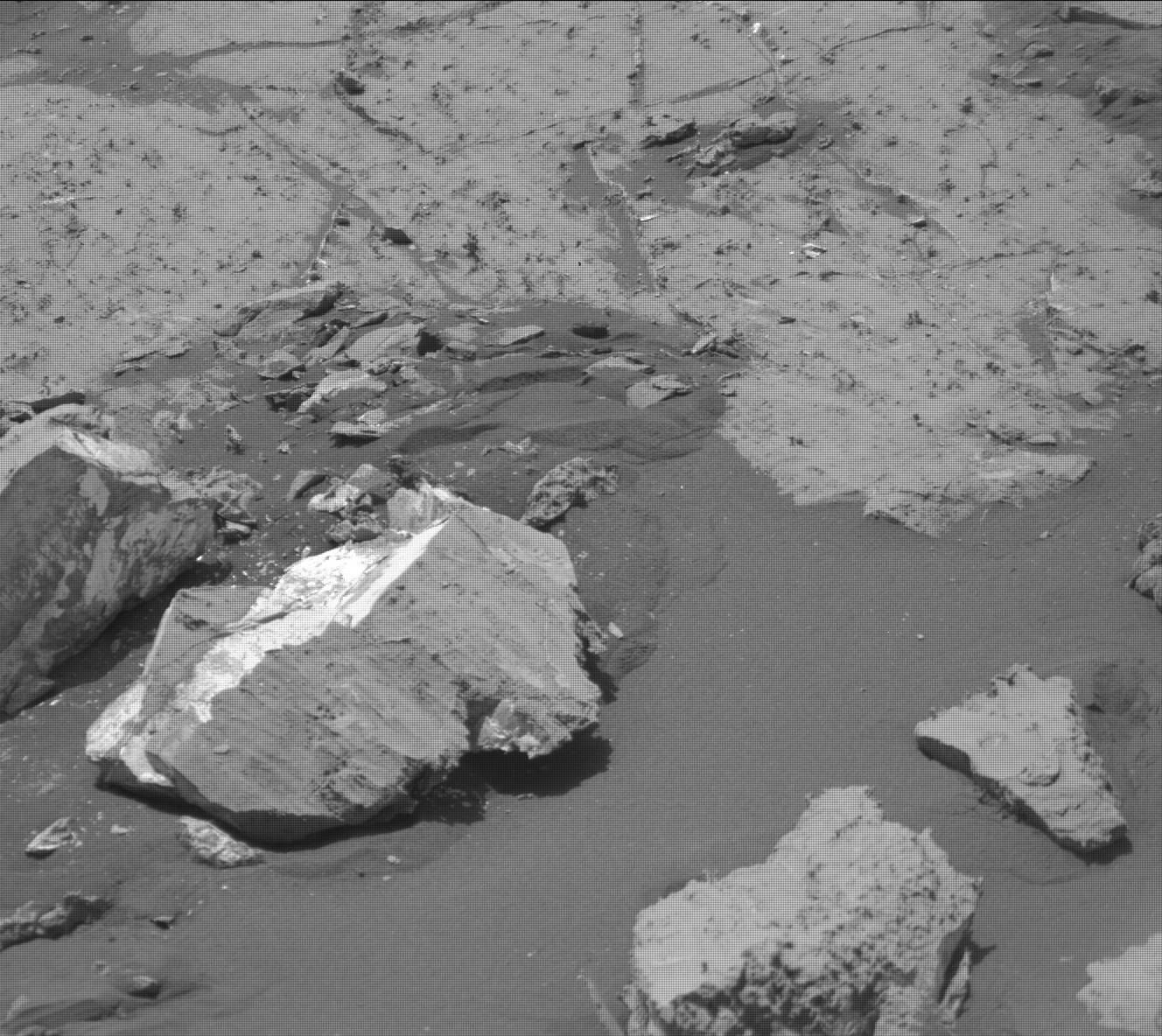 This image shows the wide diversity of rocks at the Hutton site. It was taken by the Mast Camera (Mastcam) onboard NASA's Mars rover Curiosity on Sol 2680. 