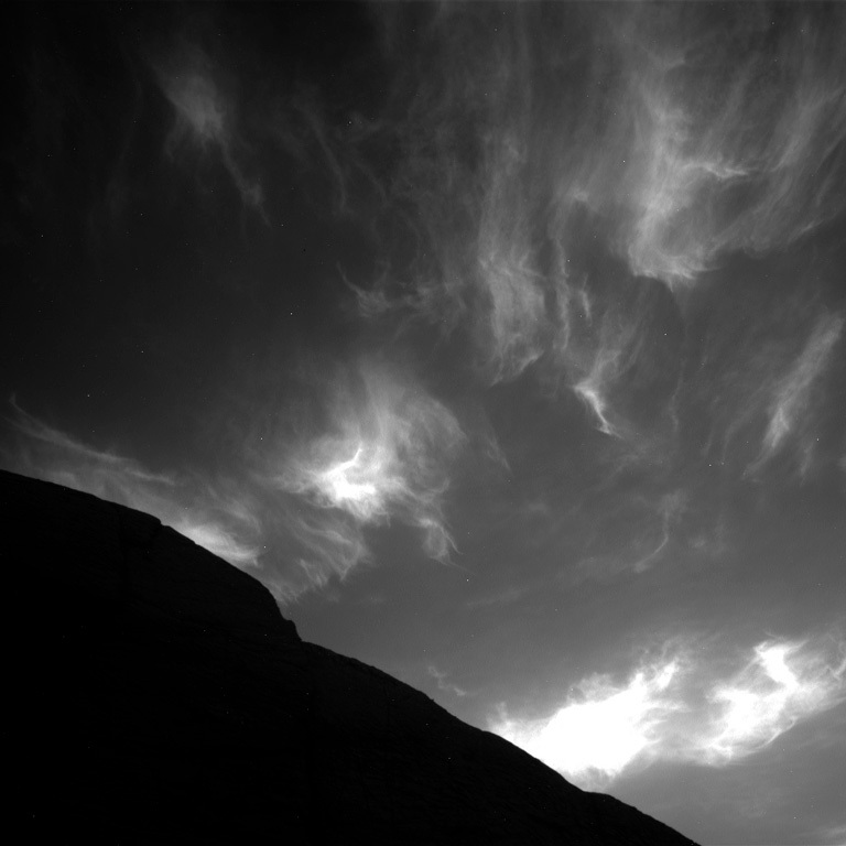Twilight clouds over "Mont Mercou" on mars